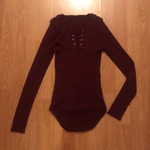 Sweaters - Maroon soft long sleeve
